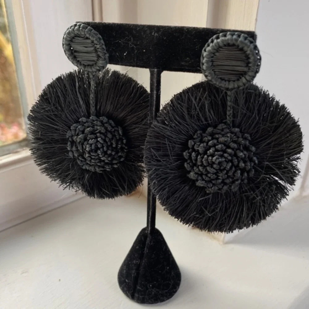 Anthropologie Black Raffia Straw Drop Earrings